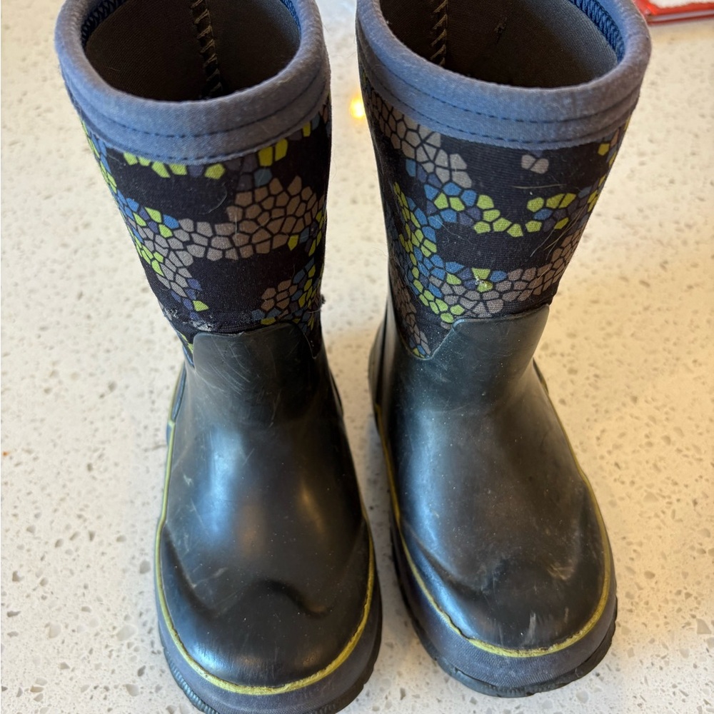 Bogs Stomper Axel Boots Size 9